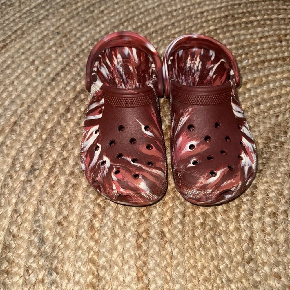 Crocs marbled dark clay women’s size 8/ men’s size 6 - Picture 3 of 5